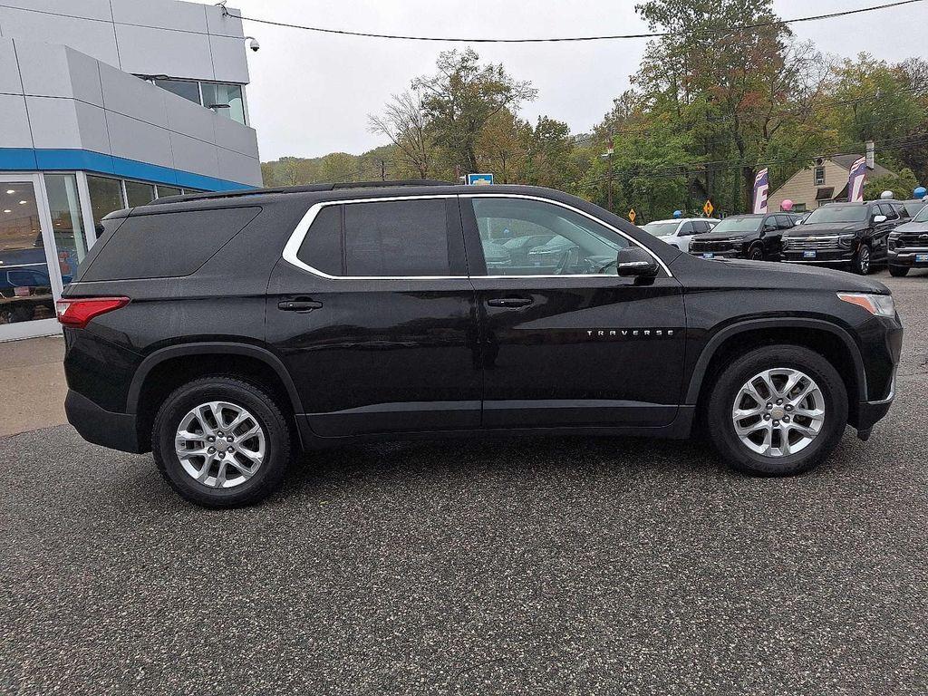 used 2019 Chevrolet Traverse car, priced at $20,325