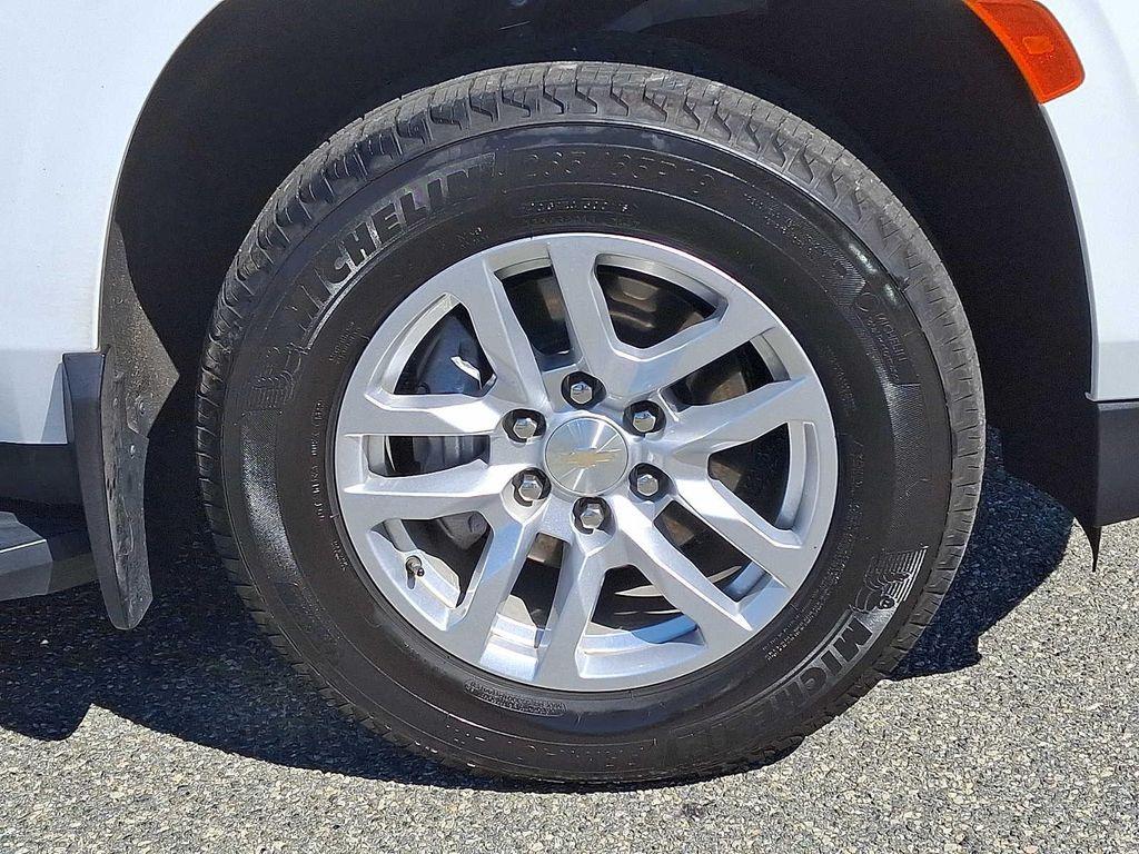 used 2022 Chevrolet Tahoe car, priced at $50,906