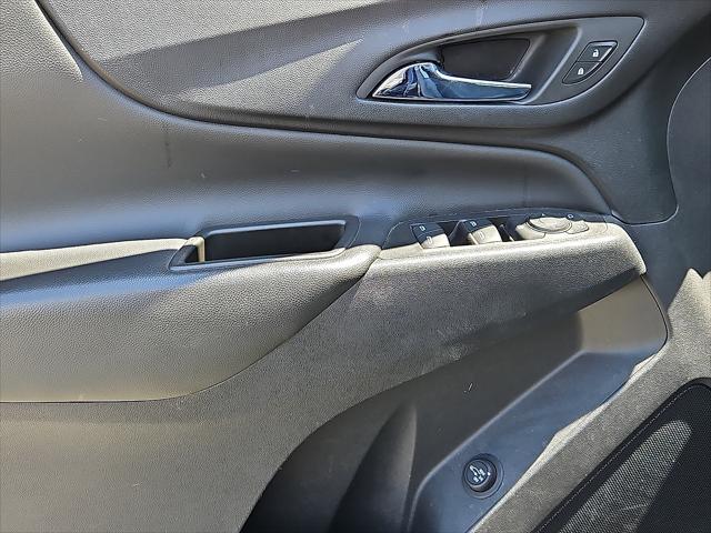 used 2022 Chevrolet Equinox car, priced at $20,000