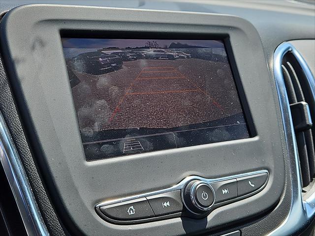 used 2022 Chevrolet Equinox car, priced at $20,000