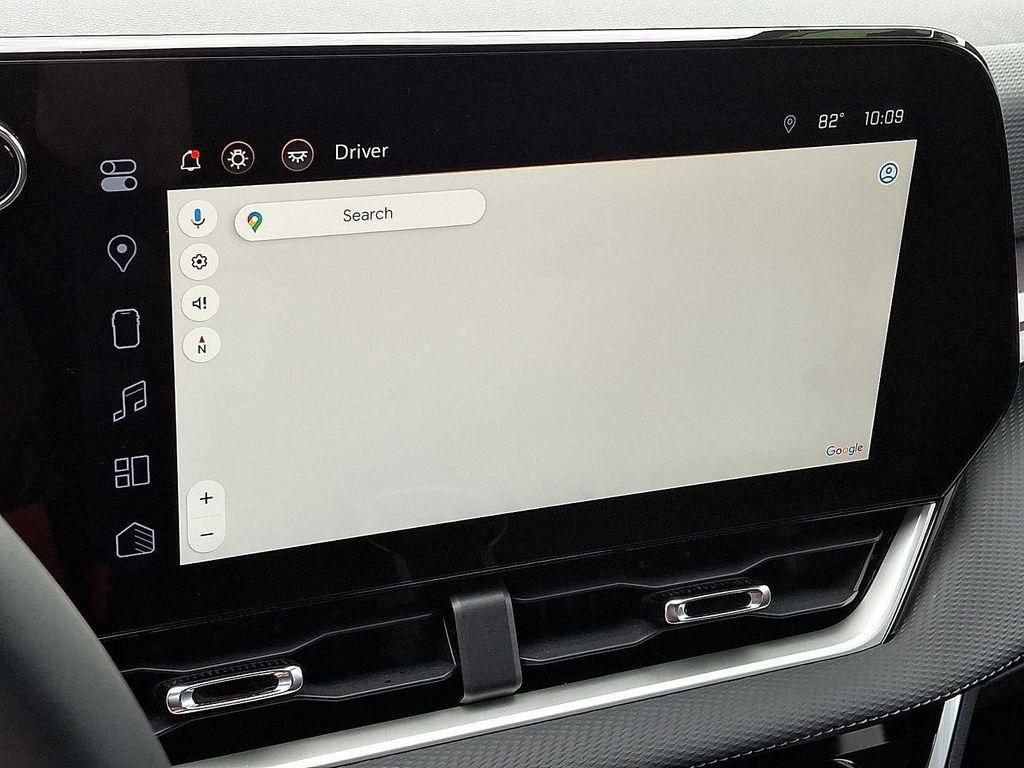 used 2025 Chevrolet Equinox car, priced at $27,000