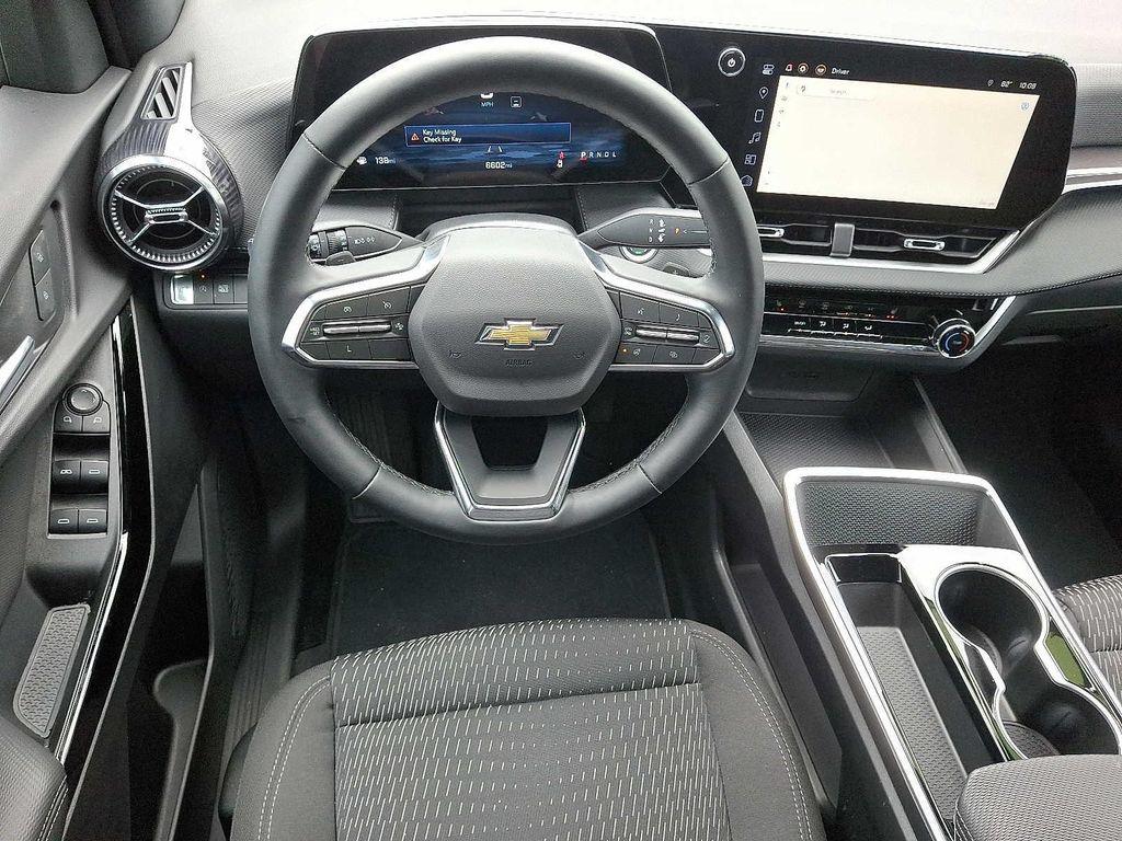 used 2025 Chevrolet Equinox car, priced at $27,000