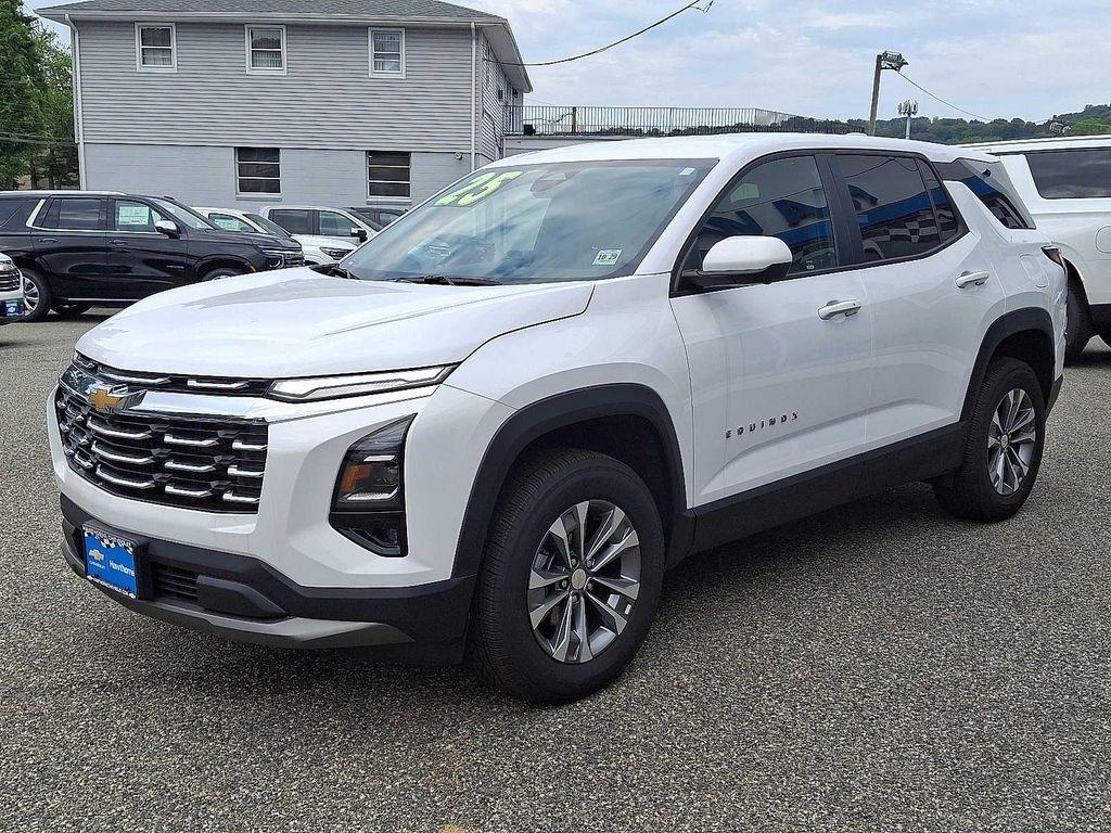 used 2025 Chevrolet Equinox car, priced at $27,000