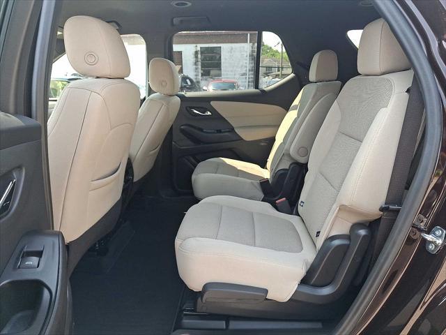 used 2022 Chevrolet Traverse car, priced at $27,500