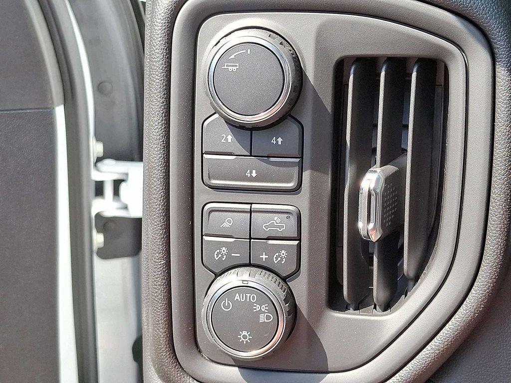 new 2025 Chevrolet Silverado 3500 car, priced at $64,900