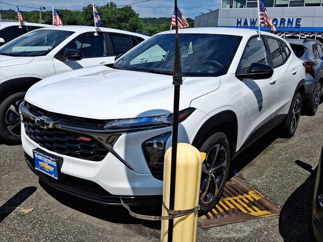 new 2025 Chevrolet Trax car, priced at $23,290