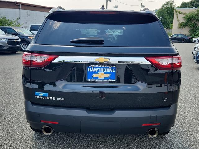 used 2021 Chevrolet Traverse car, priced at $29,555