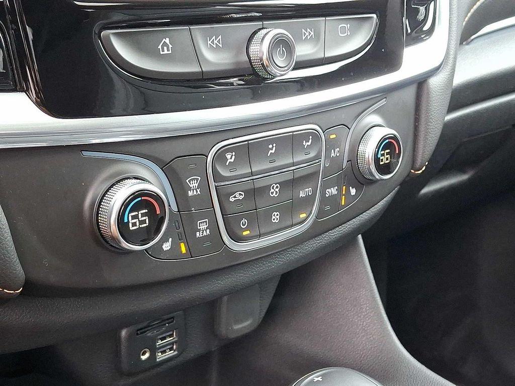 used 2020 Chevrolet Traverse car, priced at $24,995