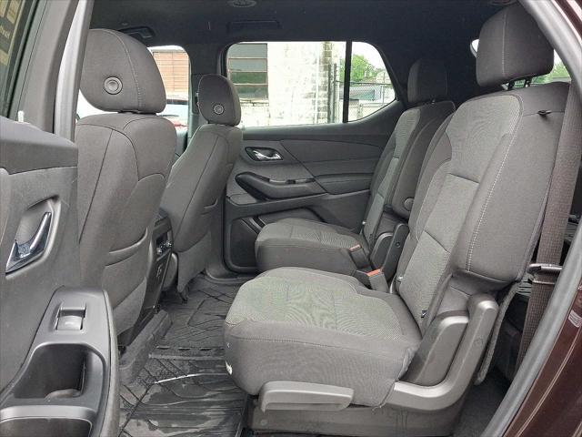 used 2022 Chevrolet Traverse car, priced at $28,000