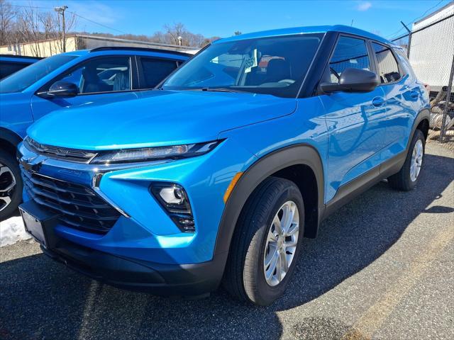 new 2025 Chevrolet TrailBlazer car, priced at $28,300