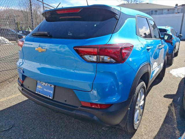 new 2025 Chevrolet TrailBlazer car, priced at $28,300