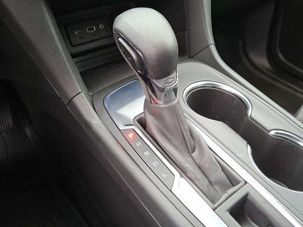 used 2023 Chevrolet Equinox car, priced at $22,795