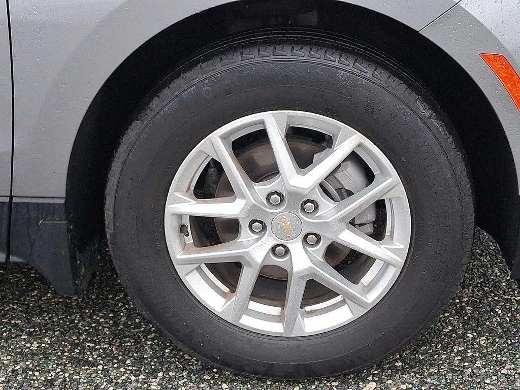 used 2023 Chevrolet Equinox car, priced at $22,795