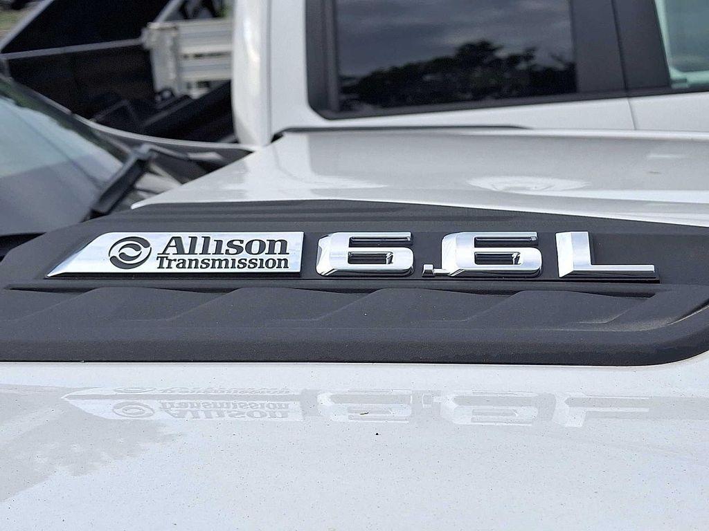 new 2025 Chevrolet Silverado 3500 car, priced at $75,500