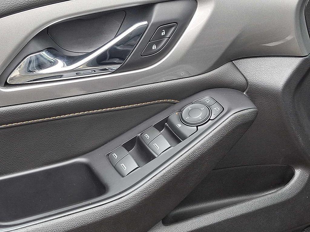 used 2018 Chevrolet Traverse car, priced at $13,995