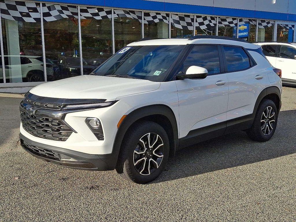 used 2024 Chevrolet TrailBlazer car, priced at $23,250