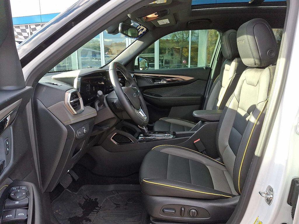 used 2024 Chevrolet TrailBlazer car, priced at $23,250