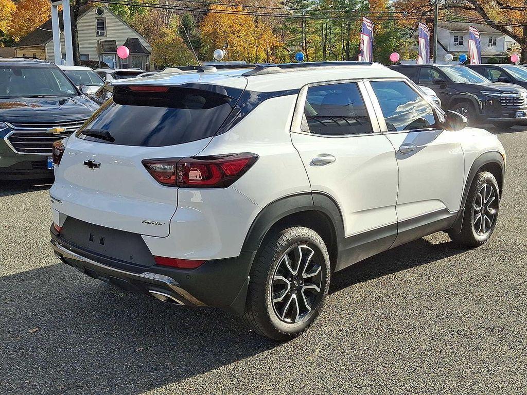 used 2024 Chevrolet TrailBlazer car, priced at $23,250
