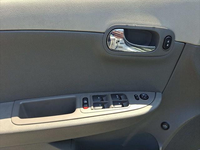 used 2010 Chevrolet Malibu car, priced at $5,250