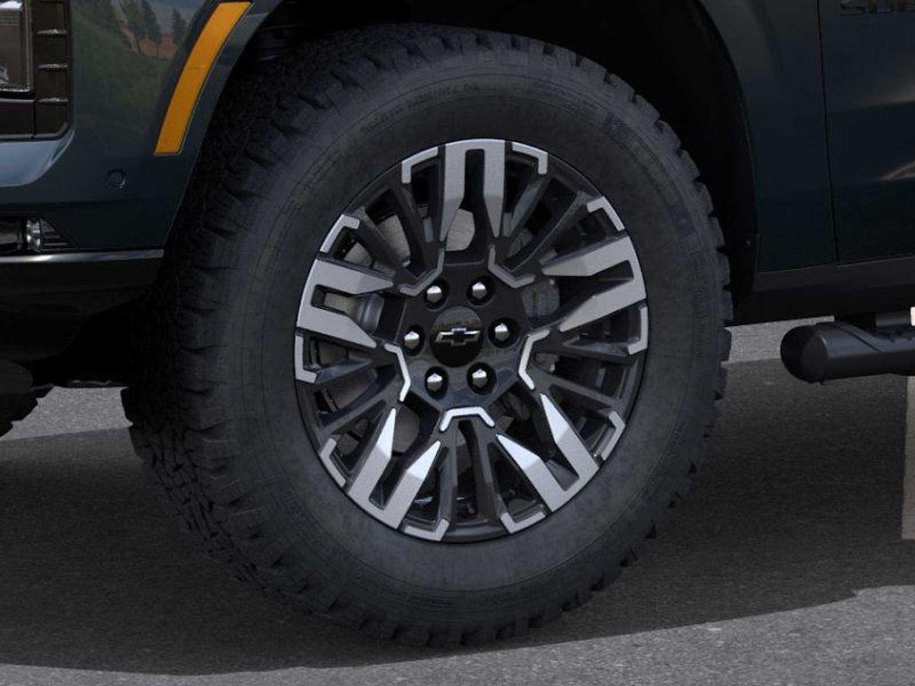 new 2026 Chevrolet Suburban car, priced at $80,985