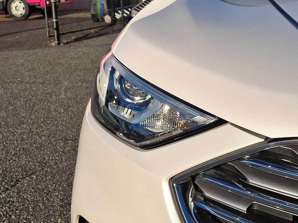 used 2019 Ford Edge car, priced at $9,999