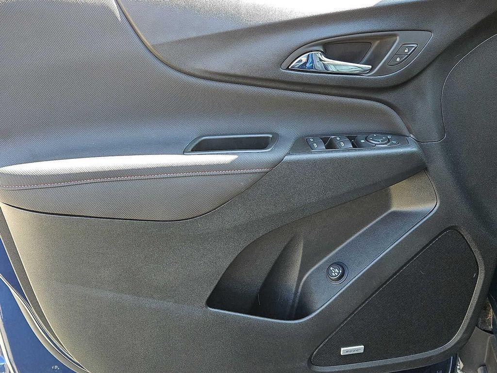 used 2022 Chevrolet Equinox car, priced at $24,033