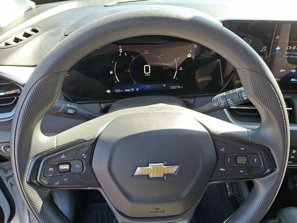 used 2025 Chevrolet TrailBlazer car, priced at $22,895