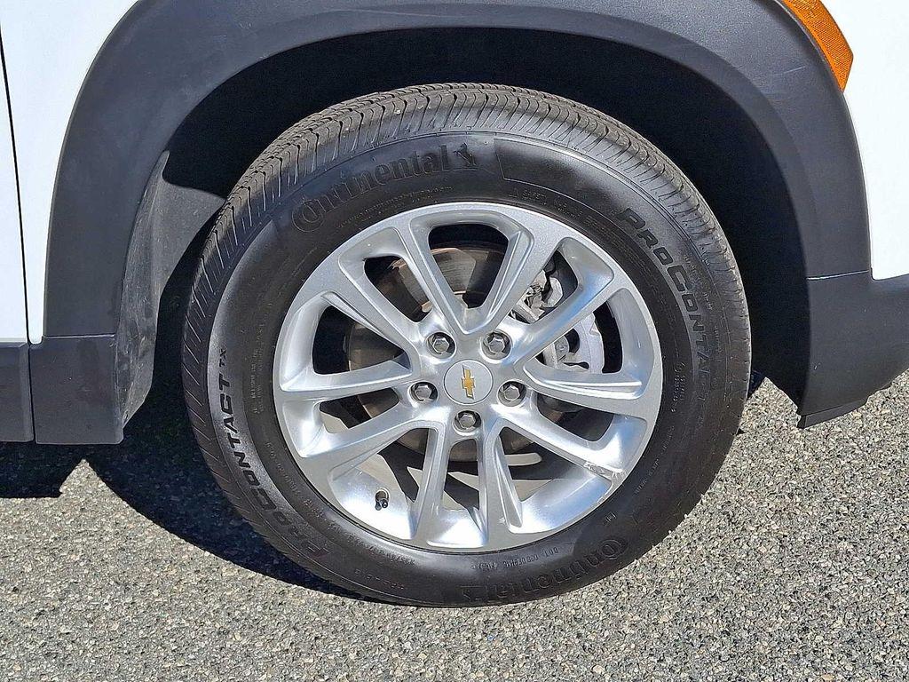 used 2025 Chevrolet TrailBlazer car, priced at $22,895