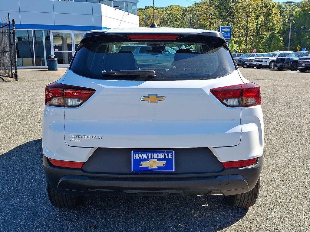 used 2025 Chevrolet TrailBlazer car, priced at $22,895