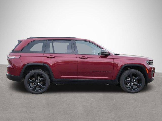 used 2023 Jeep Grand Cherokee car, priced at $40,496