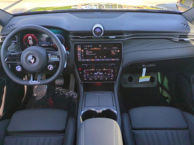 new 2025 Maserati Grecale car, priced at $79,660