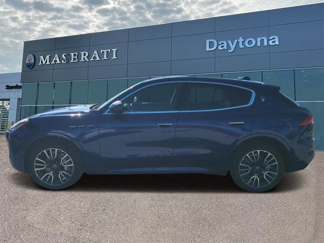 new 2025 Maserati Grecale car, priced at $79,660