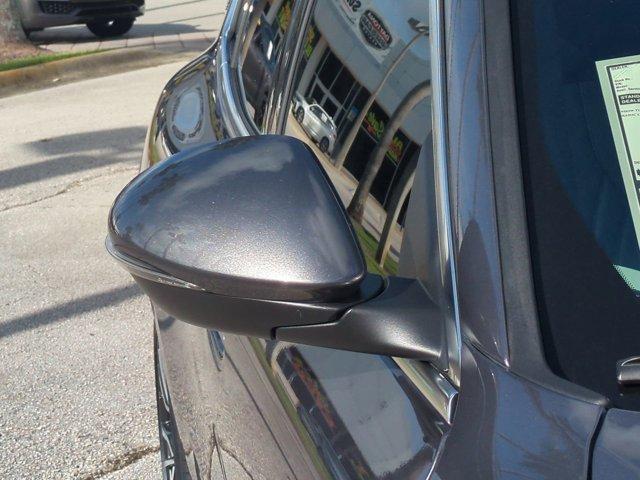 new 2025 Maserati Grecale car, priced at $80,320