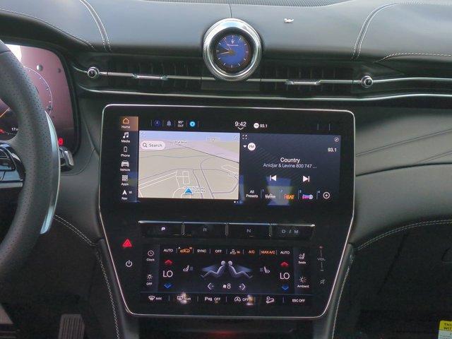 new 2025 Maserati Grecale car, priced at $81,390