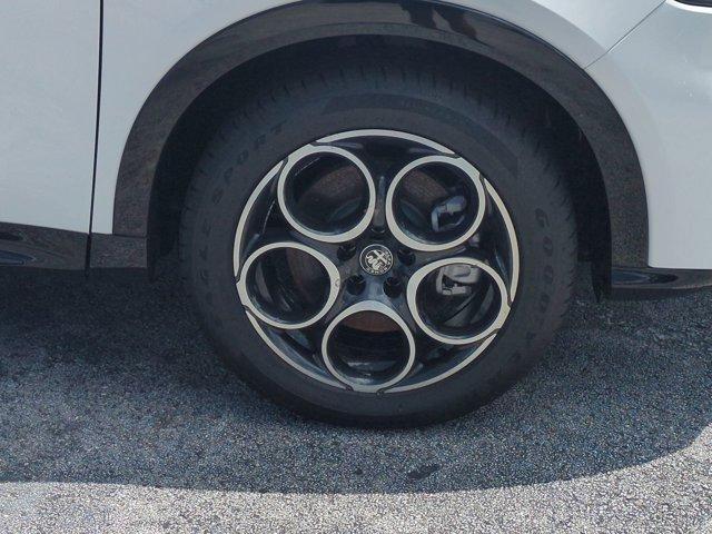 new 2025 Alfa Romeo Tonale car, priced at $36,935