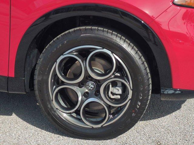 new 2025 Alfa Romeo Tonale car, priced at $36,485