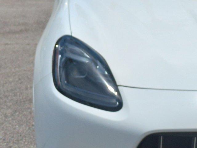 new 2025 Maserati Grecale car, priced at $76,900