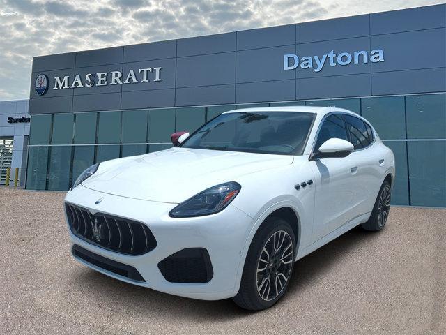 new 2025 Maserati Grecale car, priced at $76,900