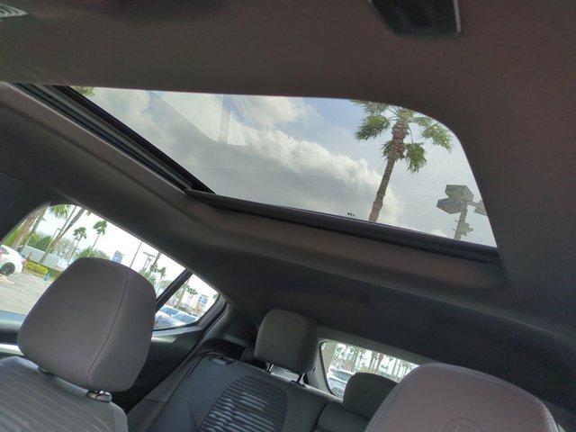 new 2025 Alfa Romeo Tonale car, priced at $37,630