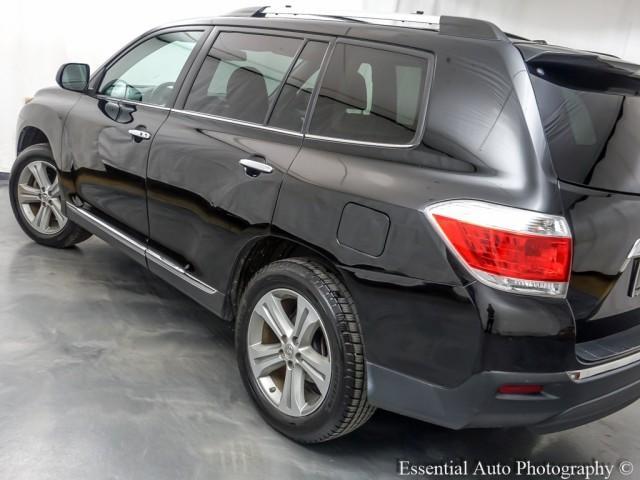 used 2013 Toyota Highlander car, priced at $16,995