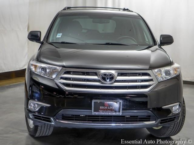 used 2013 Toyota Highlander car, priced at $16,995