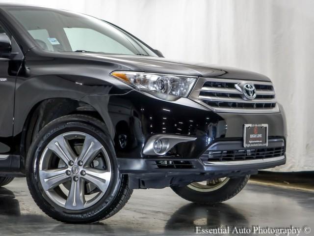 used 2013 Toyota Highlander car, priced at $16,995