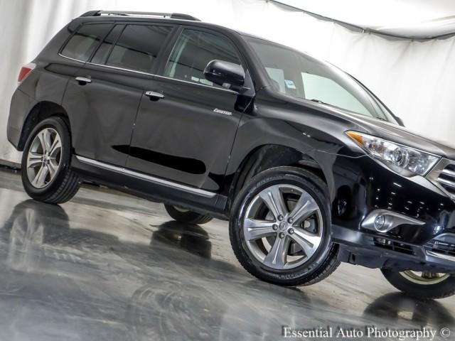 used 2013 Toyota Highlander car, priced at $16,995