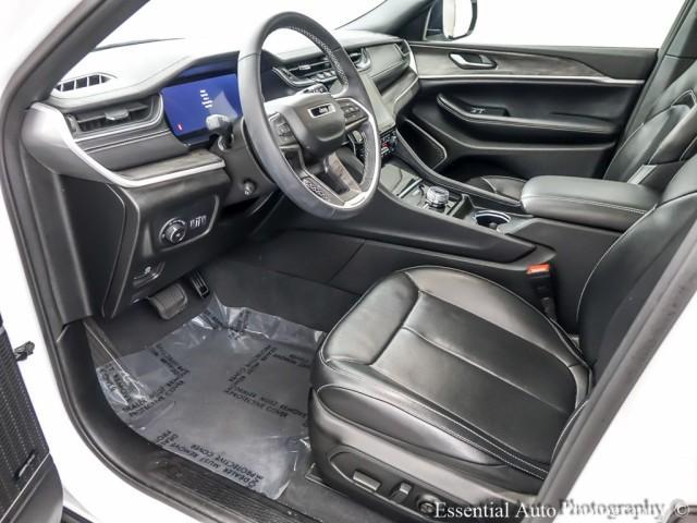 used 2024 Jeep Grand Cherokee L car, priced at $32,995
