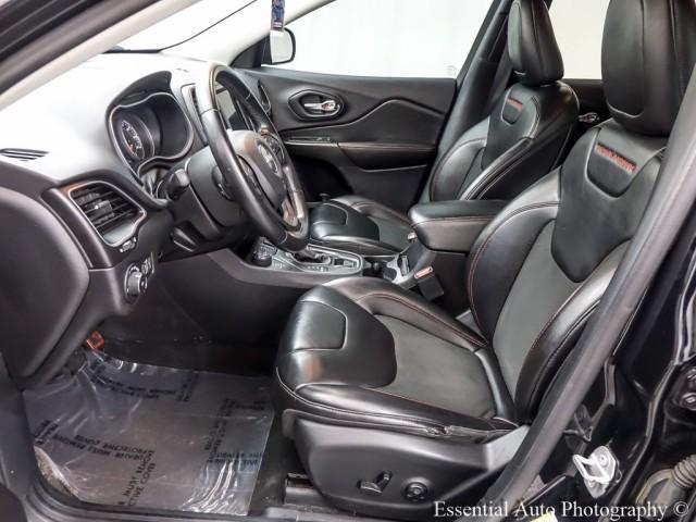 used 2020 Jeep Cherokee car, priced at $15,995