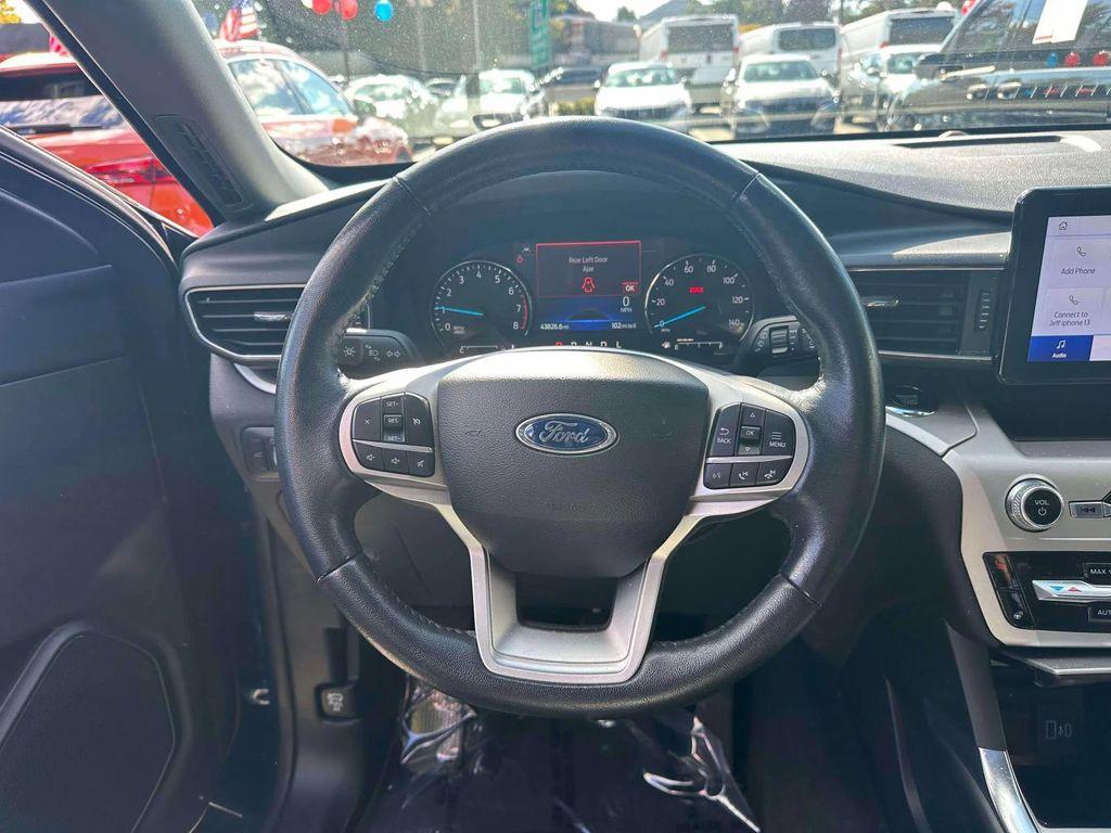 used 2022 Ford Explorer car, priced at $26,417