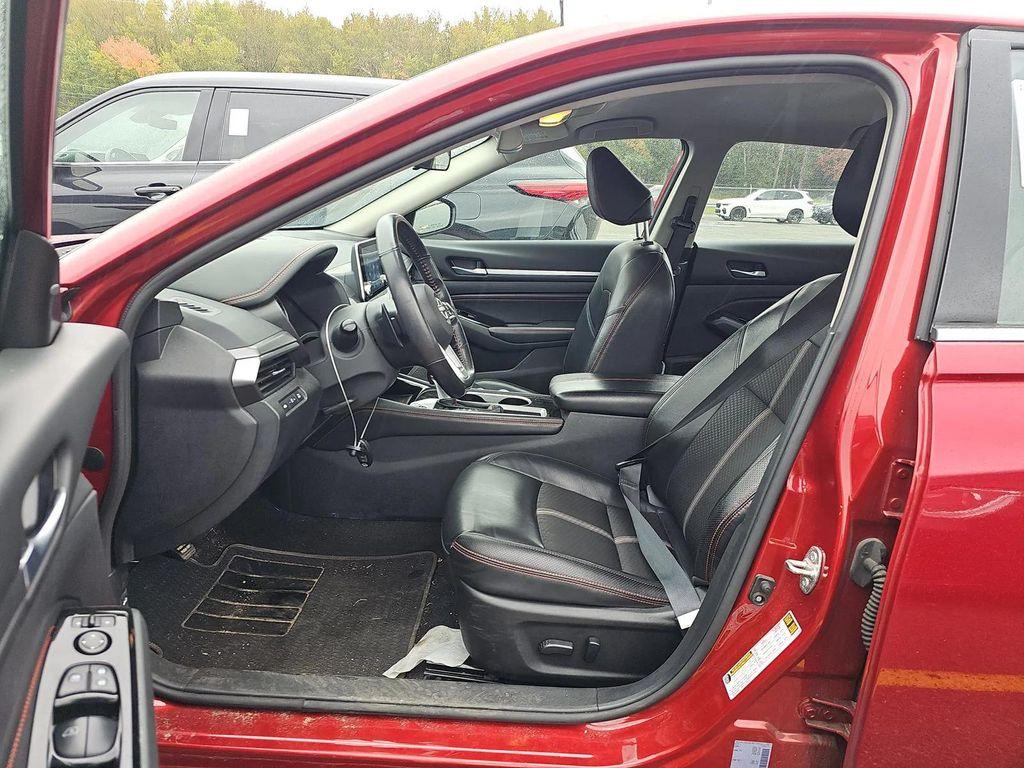 used 2023 Nissan Altima car, priced at $19,082