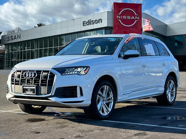 used 2024 Audi Q7 car, priced at $48,995