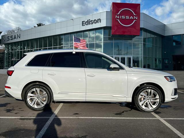 used 2024 Audi Q7 car, priced at $48,995