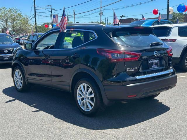 used 2022 Nissan Rogue Sport car, priced at $22,995